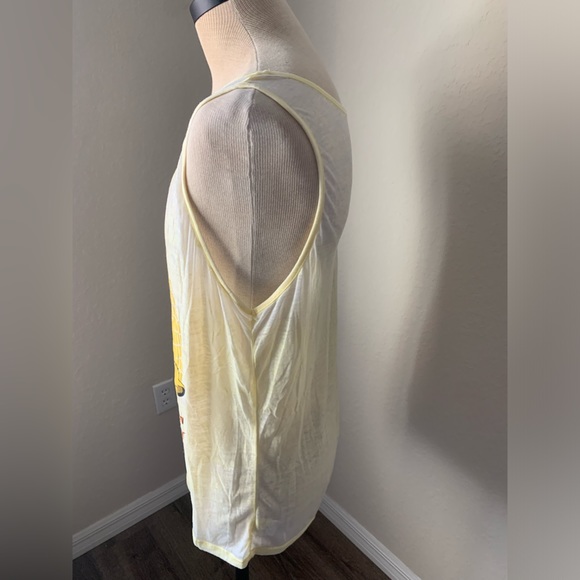 Disney The Lion King Simba womens Yellow round neck sleeveless XXL - Picture 2 of 5